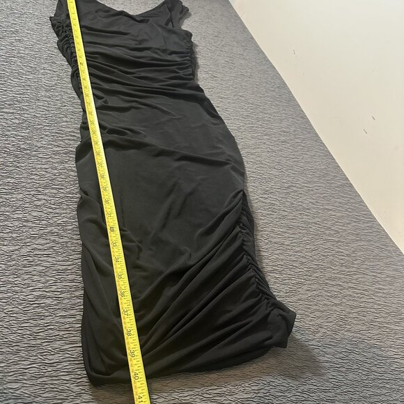 Express Black Knee Length Dress With Ruching, V-Neck,‎ Side Zipper, Stretch - Picture 9 of 10